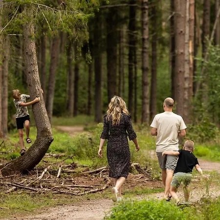 Rcn De Jagerstee Üdülőpark 4*