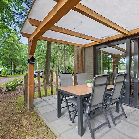 假日公园 Rcn加戈斯提公寓 4*